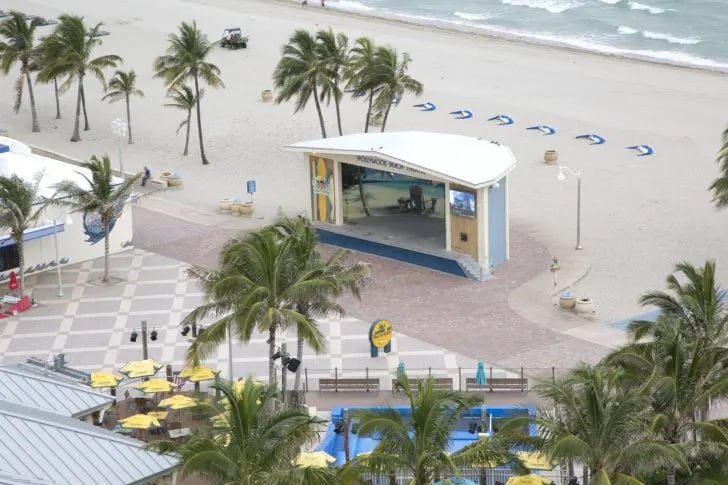 Bands rock the Hollywood Bandshell 2